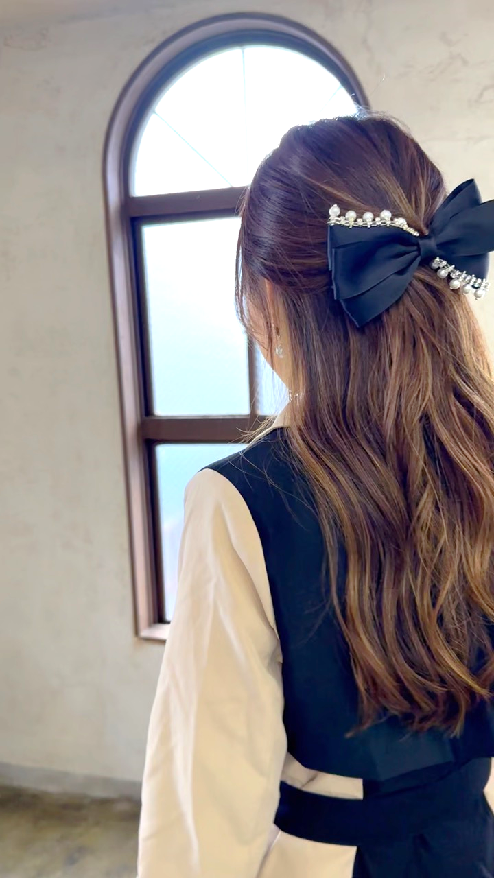 ビジュー付きリボンヘアクリップ