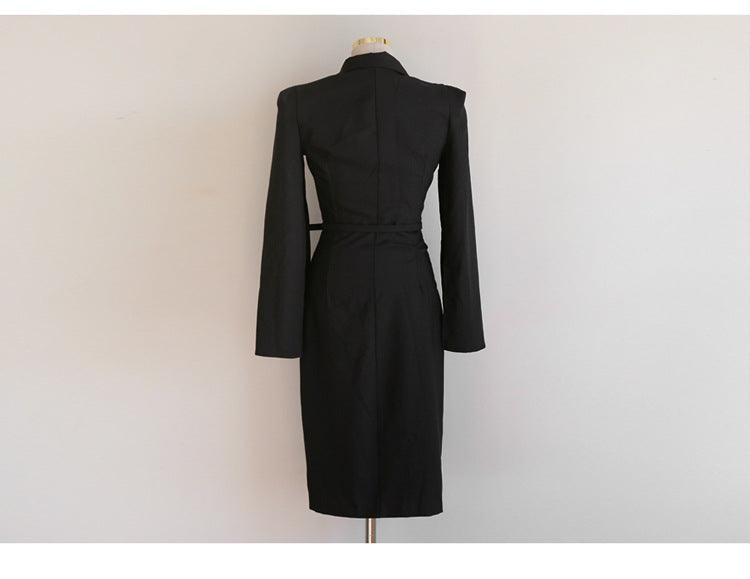 ケープコート型トレンチワンピース - Switch to a noble Lady