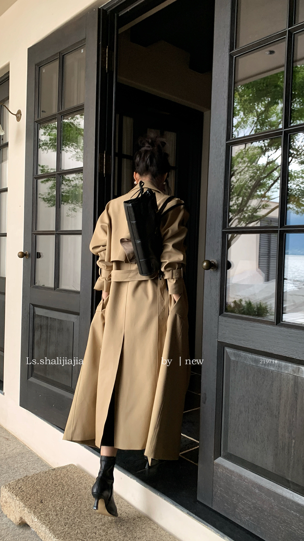 カジュアルデザイントレンチコート