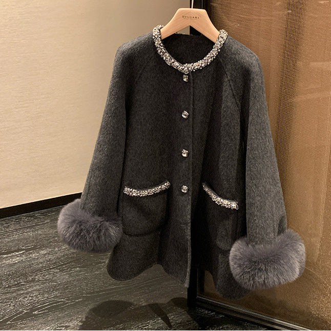 ビジューアクセント×ファー袖ミドルコート