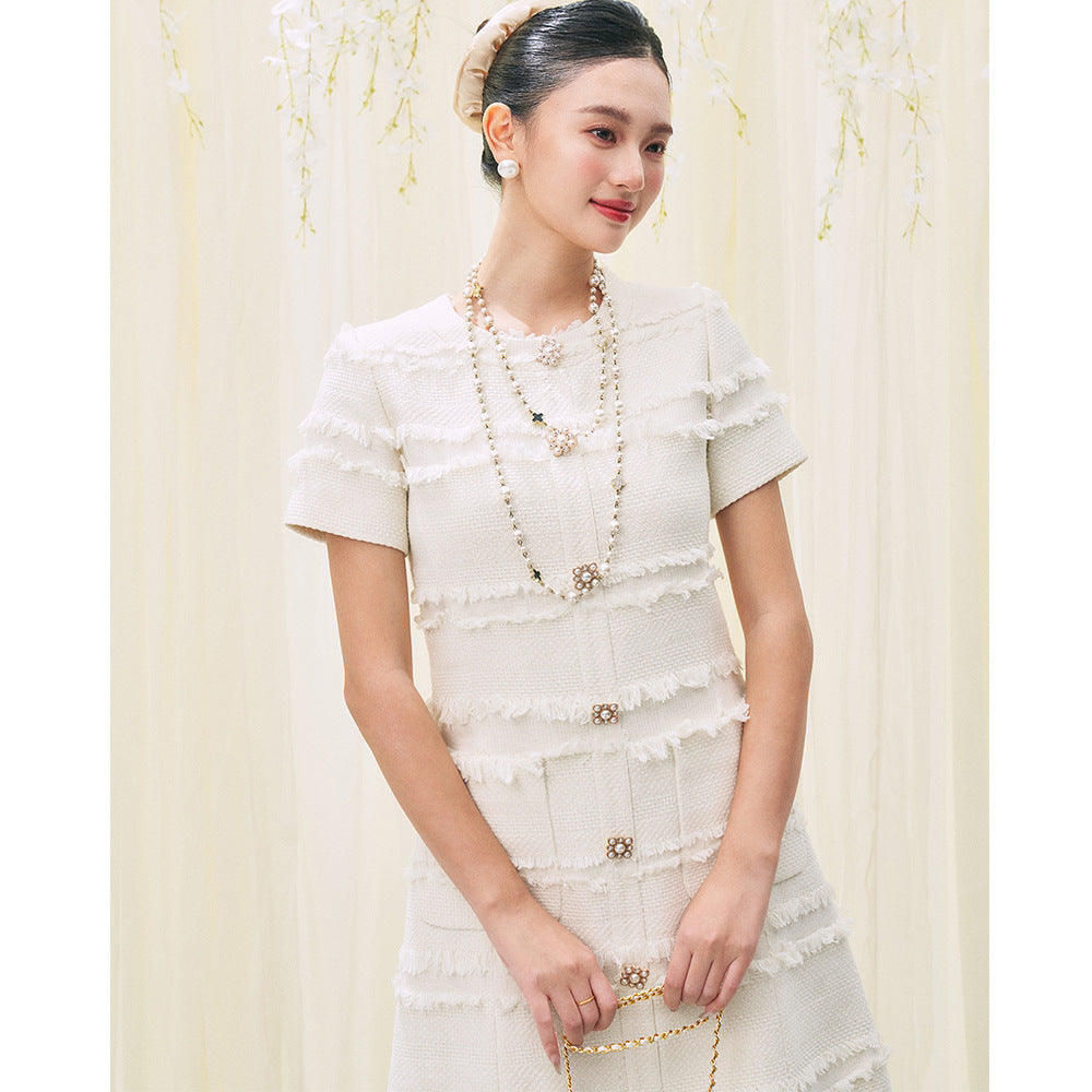 ビジューボタンツイードホワイトリネアワンピース