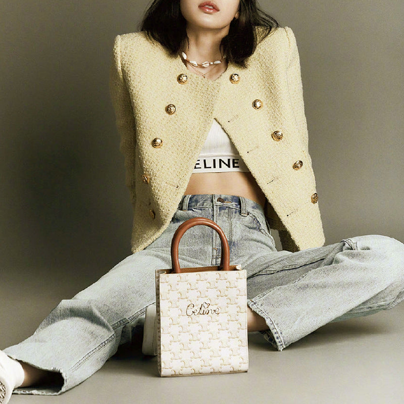 ダブルボタンショートジャケット